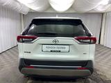 Toyota RAV4 Luxe 2024 года за 18 800 000 тг. в Алматы – фото 4
