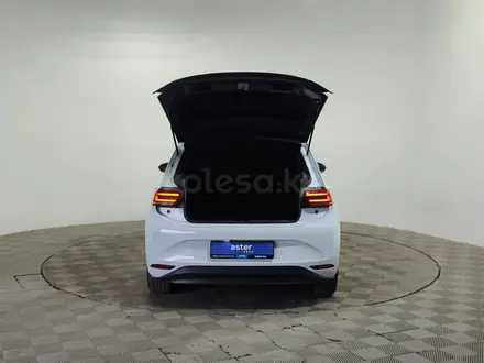 Volkswagen ID.3 2023 года за 6 660 000 тг. в Алматы – фото 9