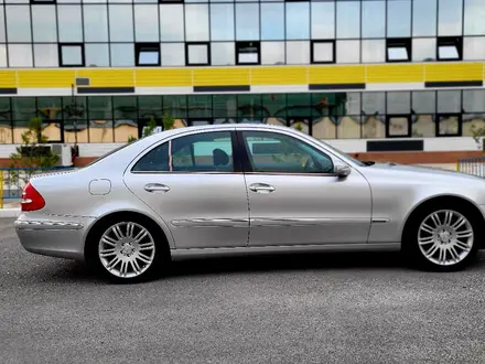 Mercedes-Benz E 320 2002 года за 6 000 000 тг. в Шымкент – фото 4