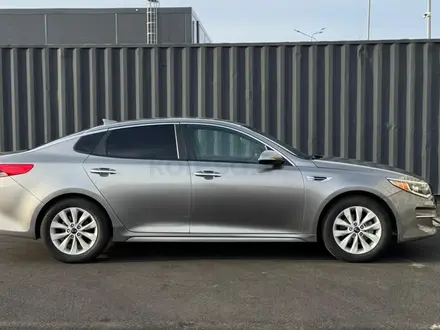 Kia Optima 2016 года за 5 960 000 тг. в Алматы – фото 4