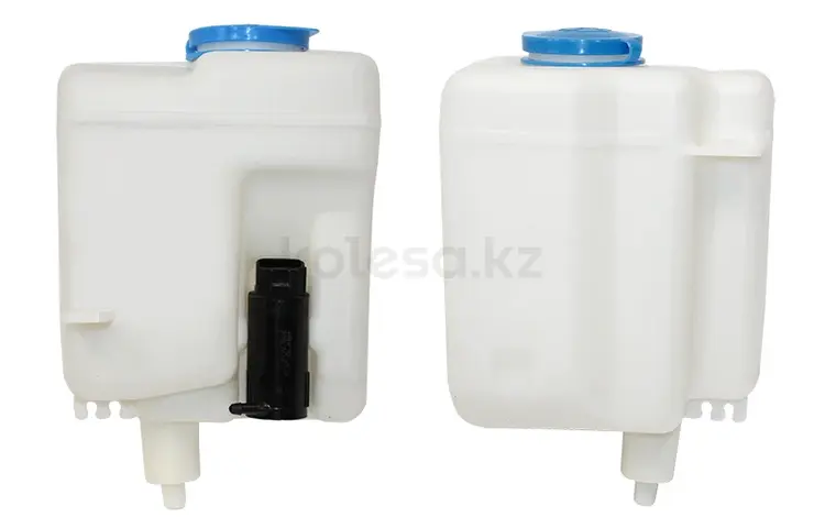 Бачок омывателя Toyota за 14 000 тг. в Алматы