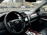 Toyota Camry 2014 годаүшін10 100 000 тг. в Алматы – фото 3
