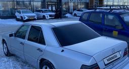 Mercedes-Benz E 320 1993 года за 2 100 000 тг. в Павлодар – фото 4