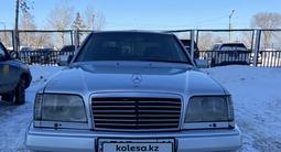 Mercedes-Benz E 320 1993 года за 2 100 000 тг. в Павлодар