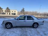 Mercedes-Benz E 320 1993 года за 2 100 000 тг. в Павлодар – фото 5