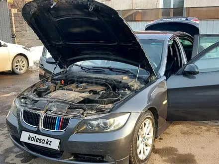 BMW 318 2006 года за 5 200 000 тг. в Алматы – фото 11