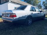 Mercedes-Benz E 230 1991 годаfor1 150 000 тг. в Урджар – фото 3