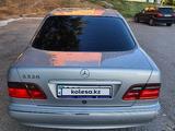 Mercedes-Benz E 320 2000 годаүшін5 600 000 тг. в Туркестан – фото 5