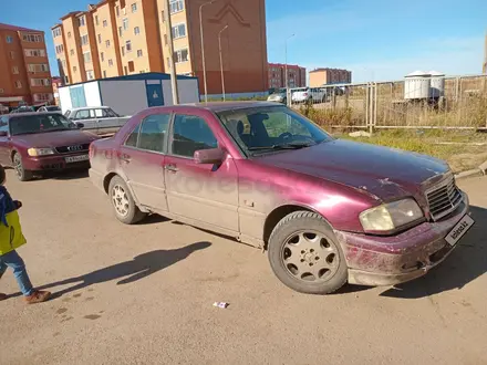 Mercedes-Benz C 220 1996 года за 900 000 тг. в Кокшетау