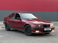 BMW 3 Series, 1992
