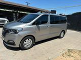 Hyundai Starex 2018 года за 12 000 000 тг. в Алматы – фото 2