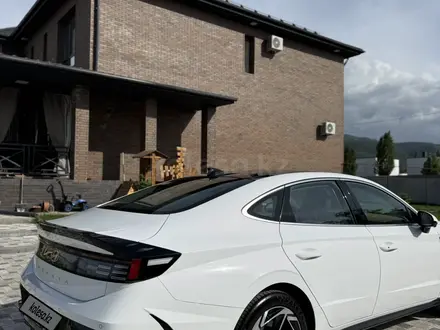Hyundai Sonata 2024 года за 14 999 999 тг. в Алматы – фото 13