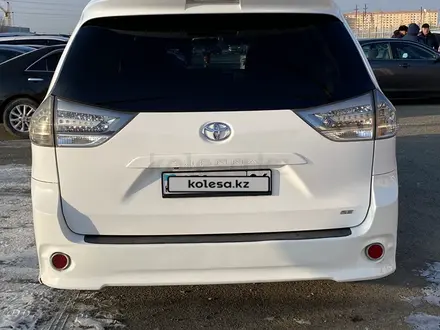 Toyota Sienna 2011 года за 9 500 000 тг. в Атырау – фото 4