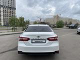 Toyota Camry 2019 года за 13 000 000 тг. в Астана – фото 3
