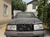 Mercedes-Benz E 260 1990 годаfor950 000 тг. в Алматы – фото 2