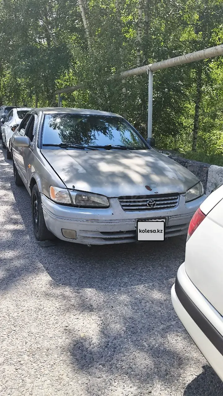 Toyota Camry, 1997