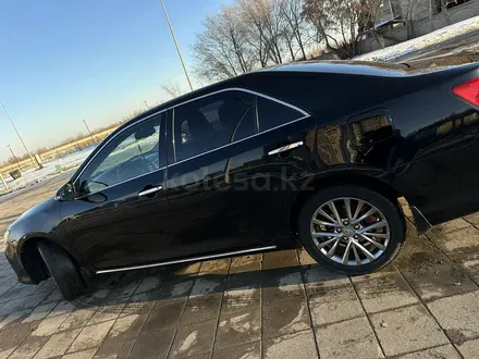 Toyota Camry 2014 года за 9 500 000 тг. в Костанай – фото 20