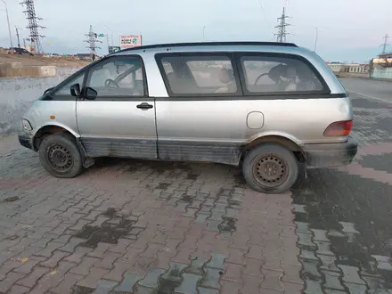 Toyota Previa 1992 годаүшін2 500 000 тг. в Актау