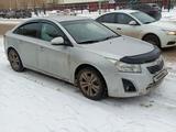 Chevrolet Cruze 2014 годаfor3 700 000 тг. в Астана – фото 3