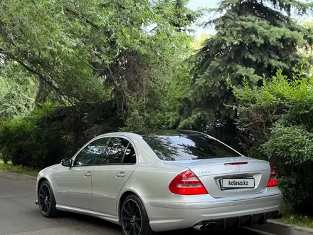 Mercedes-Benz E 55 AMG 2005 года за 9 000 000 тг. в Алматы – фото 10