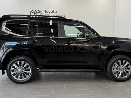 Toyota Land Cruiser Premium 2022 года за 52 500 000 тг. в Астана – фото 19