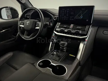 Toyota Land Cruiser Premium 2022 года за 52 500 000 тг. в Астана – фото 13