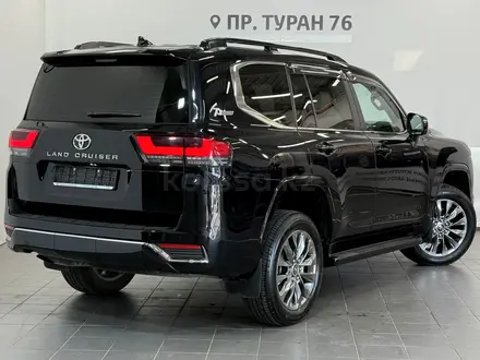 Toyota Land Cruiser Premium 2022 года за 52 500 000 тг. в Астана – фото 20