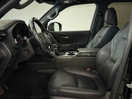 Toyota Land Cruiser Premium 2022 года за 52 500 000 тг. в Астана – фото 12