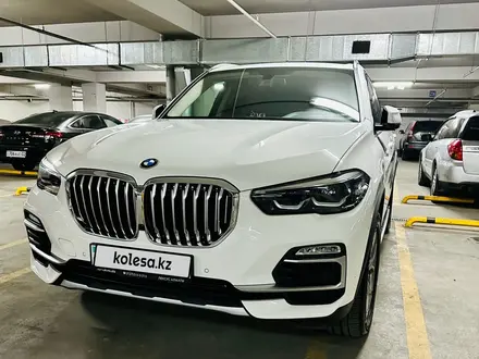 BMW X5 2020 года за 34 800 000 тг. в Алматы – фото 4