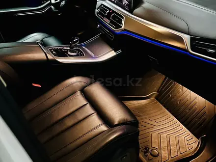 BMW X5 2020 года за 34 800 000 тг. в Алматы – фото 14