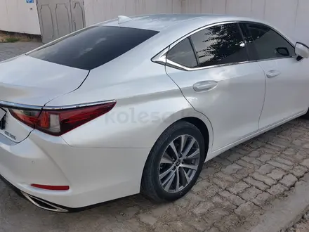 Lexus ES 350 2021 года за 20 000 000 тг. в Актау – фото 3