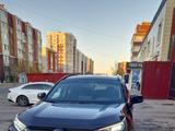 Toyota RAV4 2019 года за 15 700 000 тг. в Астана – фото 2