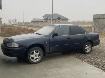 Toyota Camry 1992 года за 2 350 000 тг. в Туркестан – фото 2