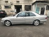 Mercedes-Benz E 430 2000 годаfor6 000 000 тг. в Алматы – фото 3