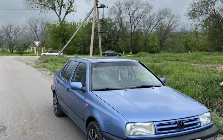 Volkswagen Vento 1993 годаүшін1 350 000 тг. в Алматы