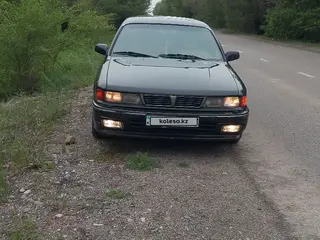 Mitsubishi Galant