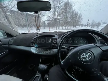 Toyota Camry 2001 года за 3 400 000 тг. в Усть-Каменогорск – фото 12