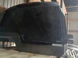 Крышка багажника Land Rover Range Rover Discovery 4 за 1 999 тг. в Алматы