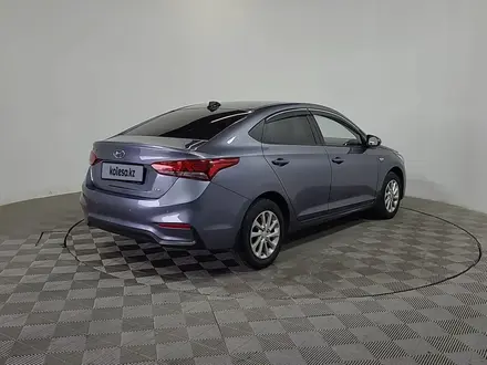 Hyundai Accent 2018 года за 6 850 000 тг. в Алматы – фото 5