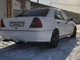 Mercedes-Benz C 180 1994 годаүшін1 799 999 тг. в Астана – фото 4