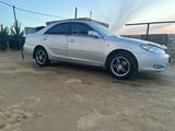 Toyota Camry 2004 года за 4 500 000 тг. в Актау – фото 4