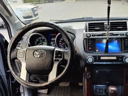 Toyota Land Cruiser Prado 2017 года за 27 000 000 тг. в Семей – фото 15