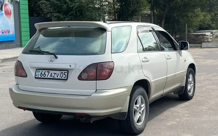 Toyota Harrier фонари задние стопfor25 000 тг. в Конаев (Капшагай)