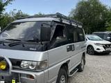 Mitsubishi Delica 1992 годаfor2 500 000 тг. в Алматы – фото 2