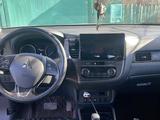 Mitsubishi Outlander 2019 года за 12 400 000 тг. в Караганда – фото 2