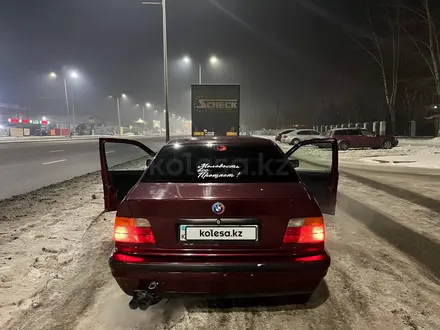 BMW 318 1993 года за 1 350 000 тг. в Астана – фото 4