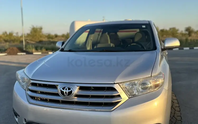 Toyota Highlander 2012 года за 7 200 000 тг. в Актобе