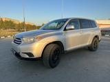 Toyota Highlander 2012 годаfor7 200 000 тг. в Актобе