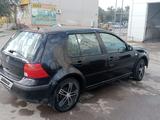 Volkswagen Golf 2005 годаfor2 000 000 тг. в Актобе – фото 3