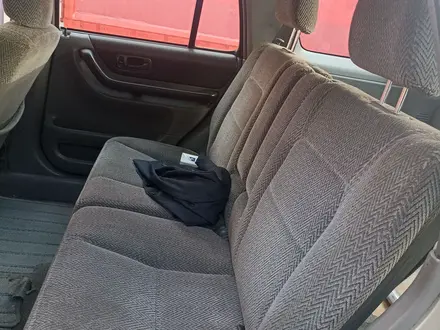 Honda CR-V 1996 года за 3 000 000 тг. в Алматы – фото 8